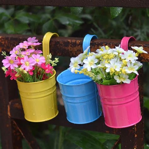 small metal hanging flower pots